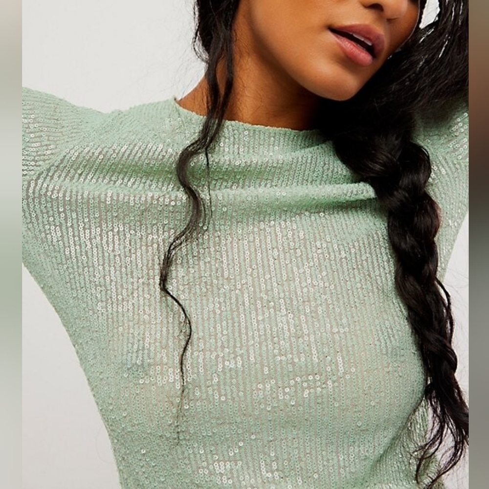 NWOT Free People Gold Rush Long Sleeve Sequin Top in Mint Size Small - Picture 5 of 10